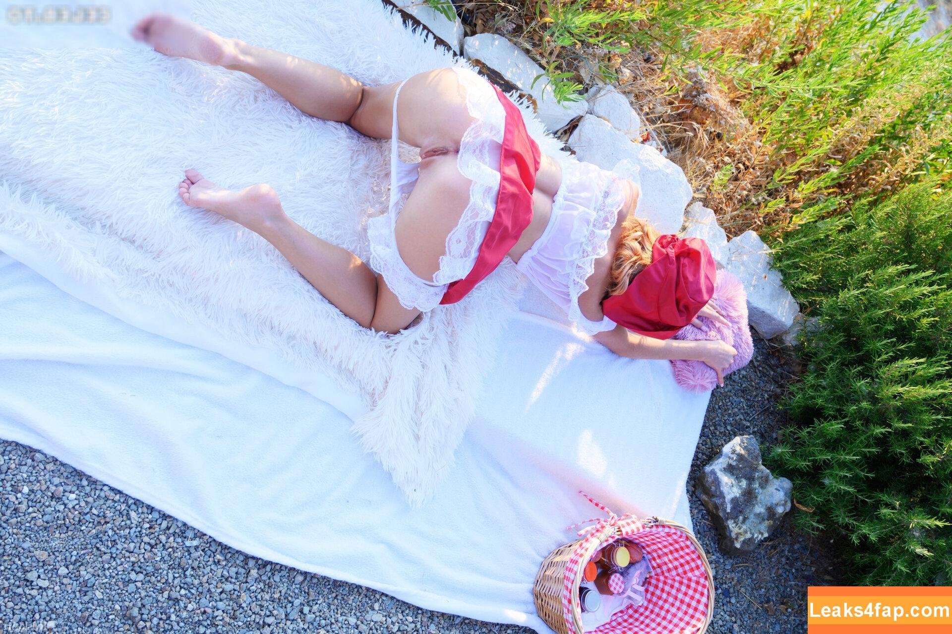 303 /  слитое фото фото #3157