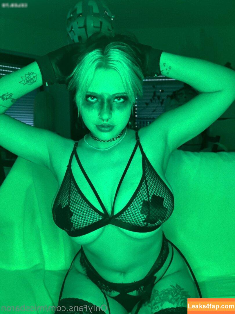 303 /  слитое фото фото #3521