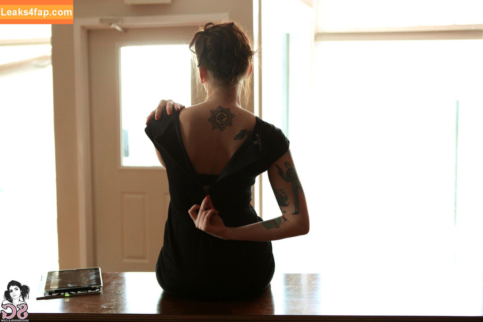 303 /  leaked photo photo #4548