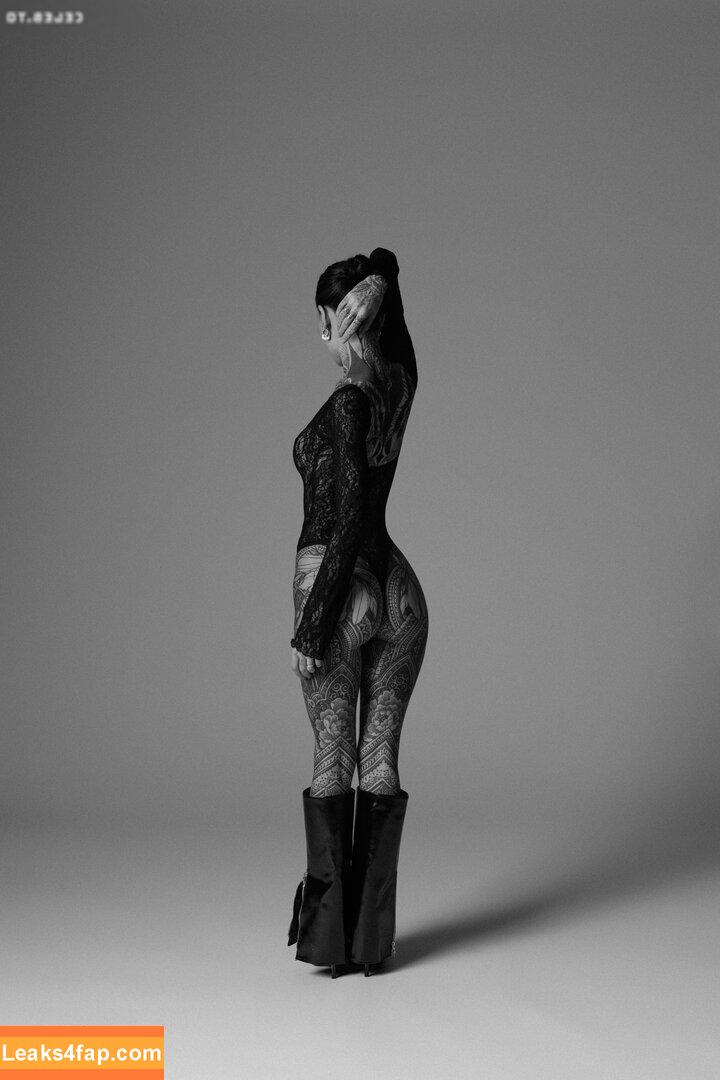 303 /  leaked photo photo #5569