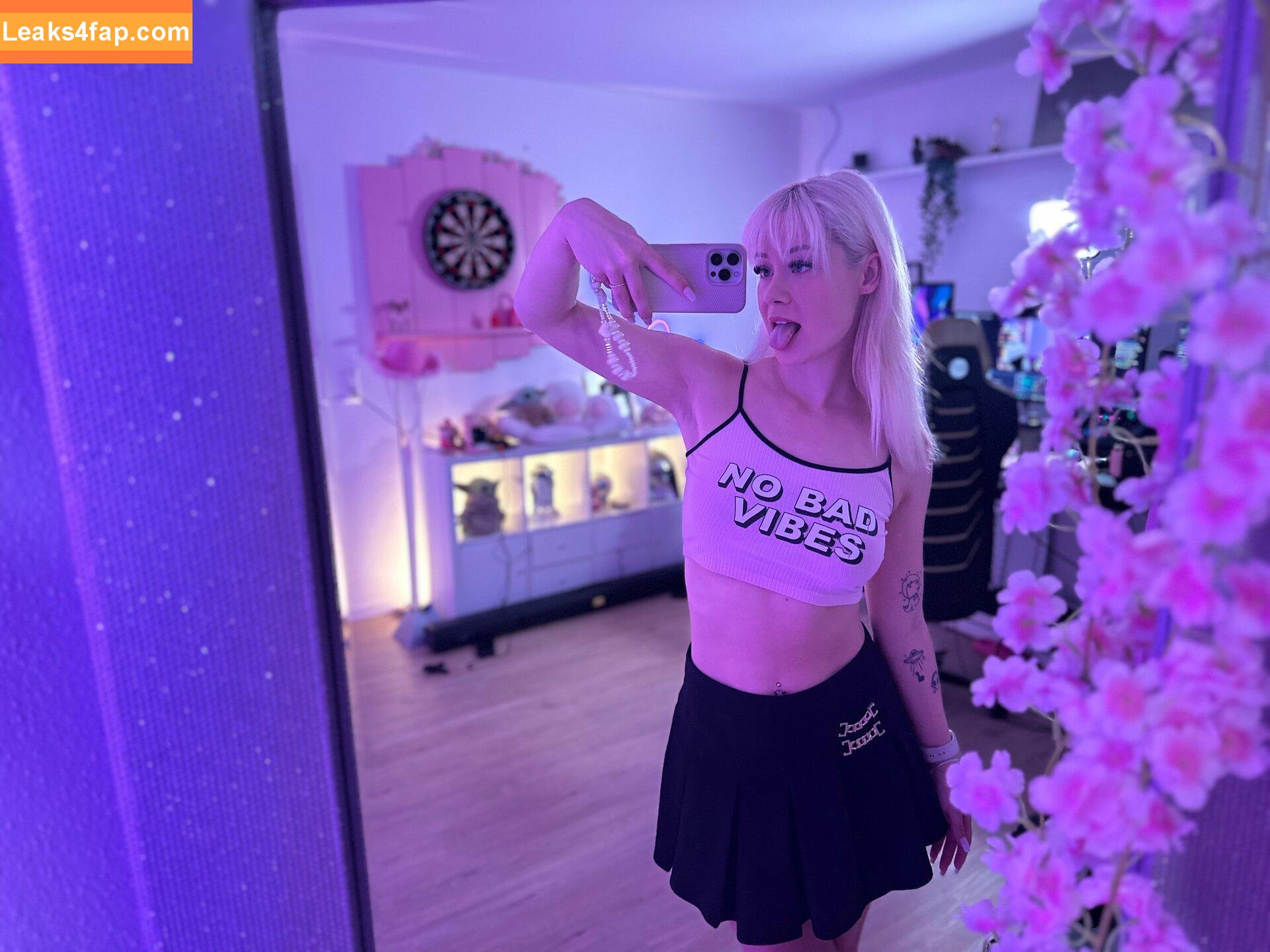 Akkcess /  leaked photo photo #0001