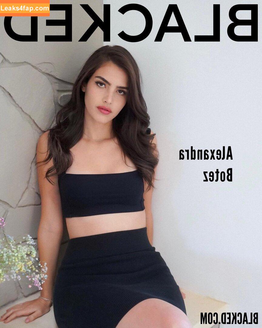 Alexandra Botez /  слитое фото фото #0006