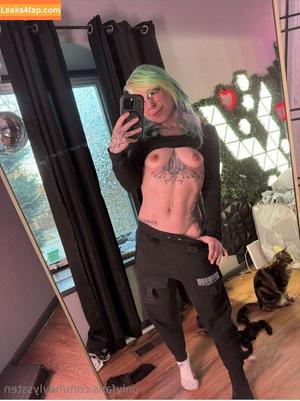 HeyLyssten photo #0022