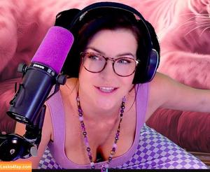 KittyPlays photo #0005