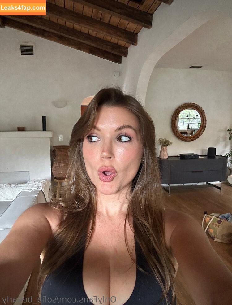 S0fi Bevrly / sofia_bevarly leaked photo photo #0003