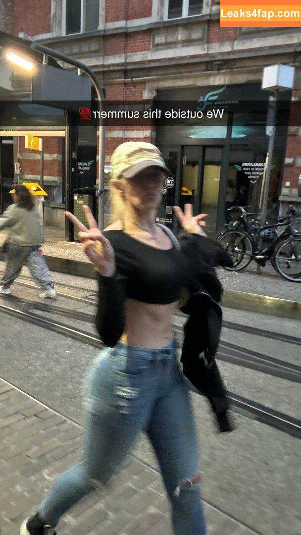 Vera Dijkmans / Veradijkmansofficial / veradijkmans leaked photo photo #0205