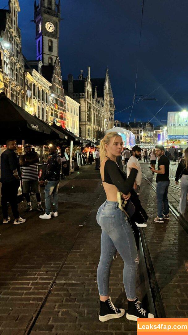 Vera Dijkmans / Veradijkmansofficial / veradijkmans leaked photo photo #0208