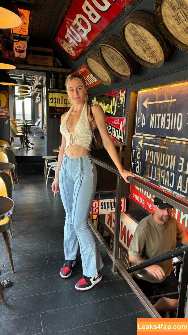 Vera Dijkmans / Veradijkmansofficial / veradijkmans leaked photo photo #0250