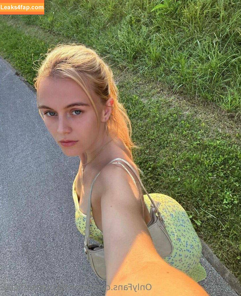 Vera Dijkmans / Veradijkmansofficial / veradijkmans leaked photo photo #0654