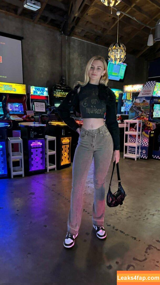 Vera Dijkmans / Veradijkmansofficial / veradijkmans leaked photo photo #0736