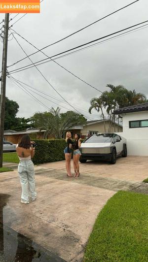 Vera Dijkmans photo #0499