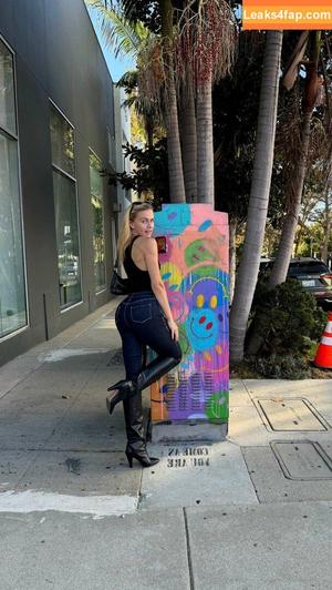 Vera Dijkmans photo #0627