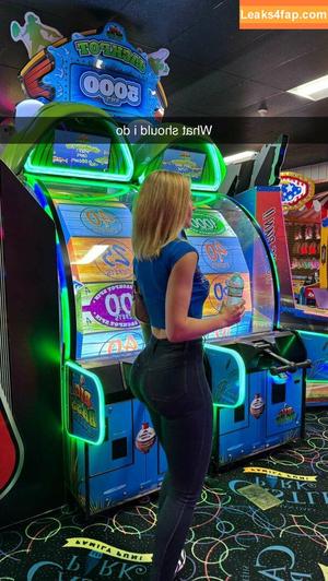 Vera Dijkmans photo #0924