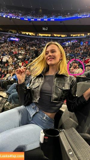 Vera Dijkmans photo #0978