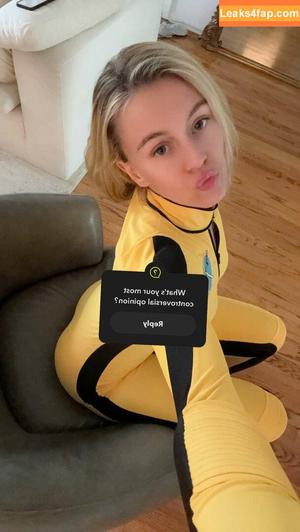 Vera Dijkmans photo #0988