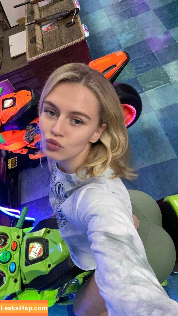 Vera Dijkmans / Veradijkmansofficial / veradijkmans leaked photo photo #1021