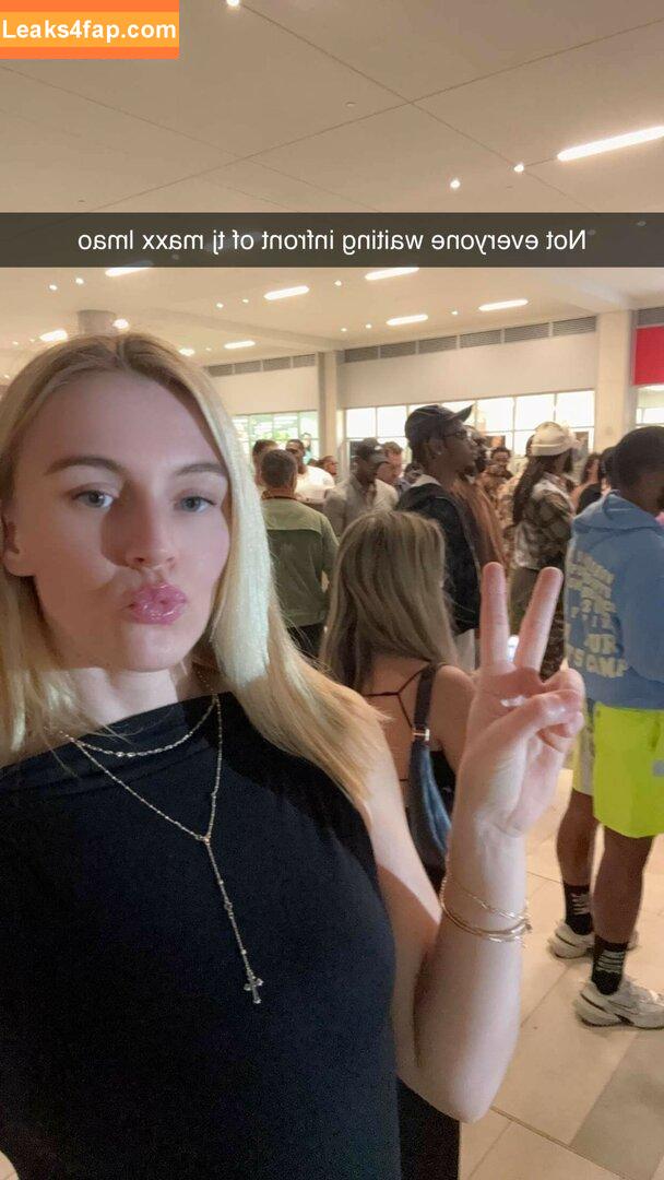 Vera Dijkmans / Veradijkmansofficial / veradijkmans leaked photo photo #1103