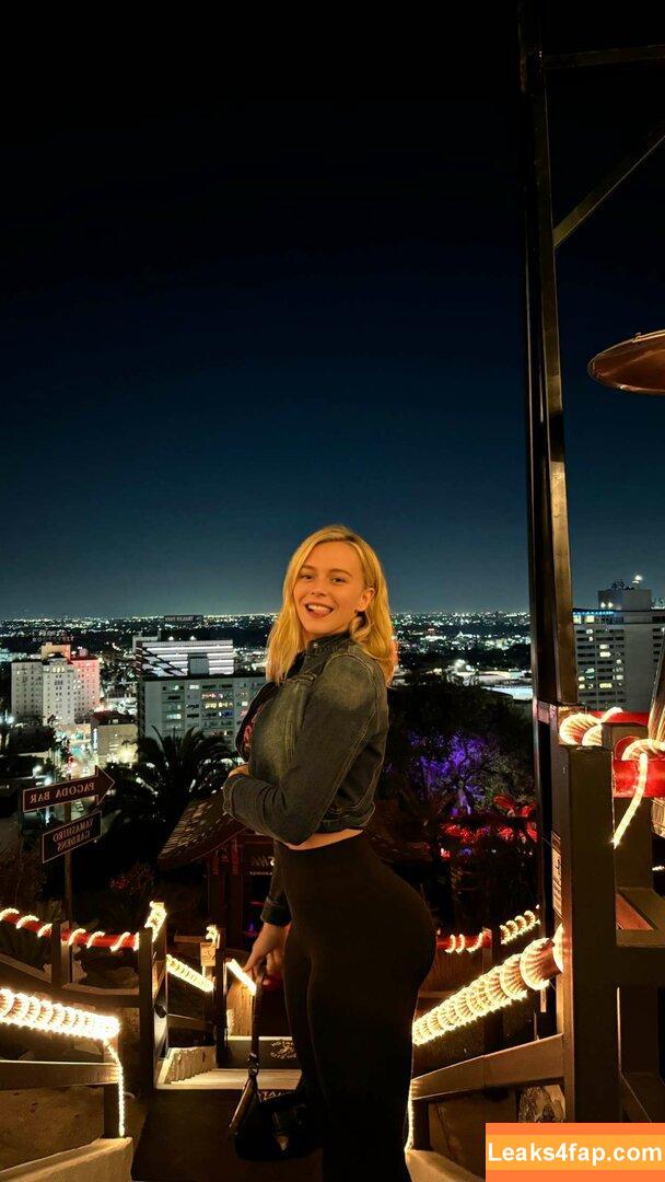 Vera Dijkmans / Veradijkmansofficial / veradijkmans leaked photo photo #1244