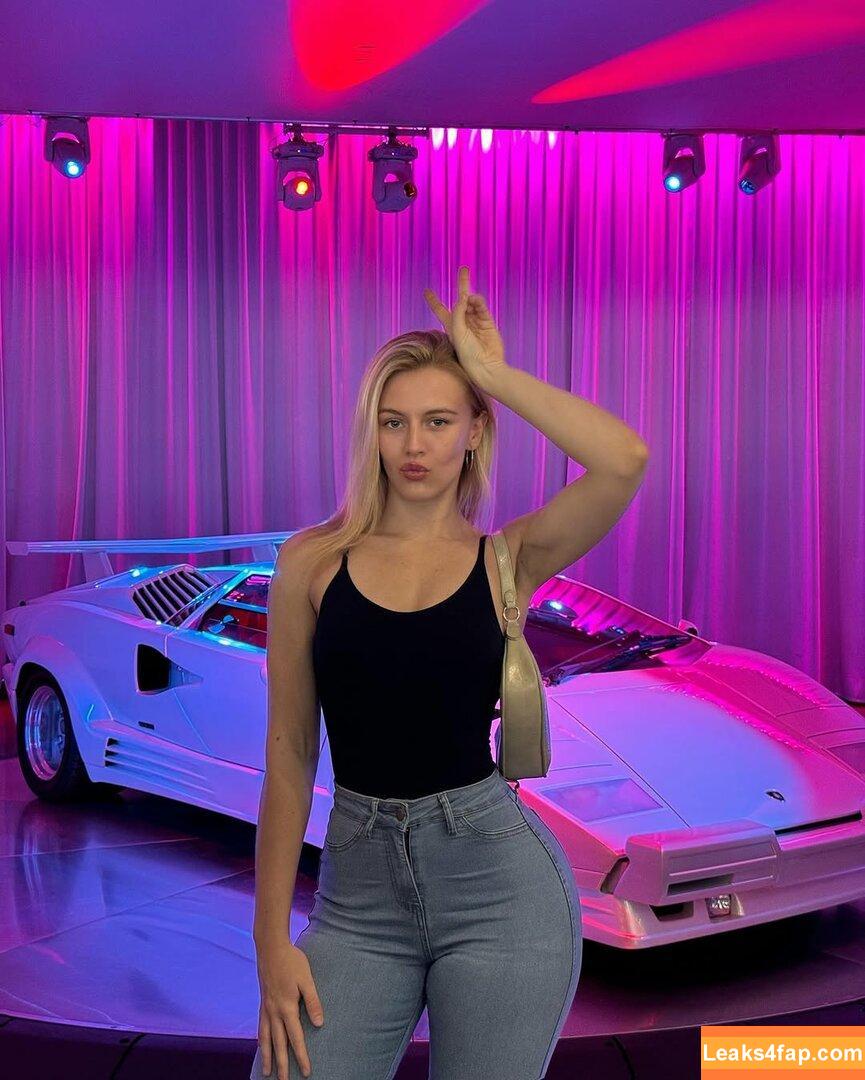 Vera Dijkmans / Veradijkmansofficial / veradijkmans leaked photo photo #1370
