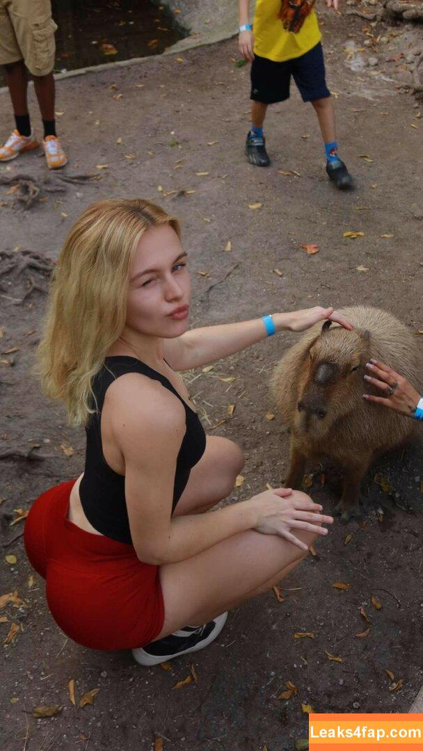 Vera Dijkmans / Veradijkmansofficial / veradijkmans leaked photo photo #1456