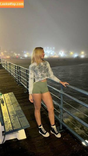 Vera Dijkmans photo #1017