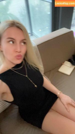 Vera Dijkmans photo #1097