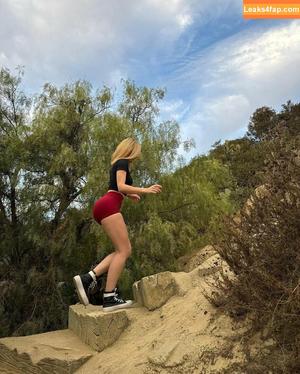 Vera Dijkmans photo #1107