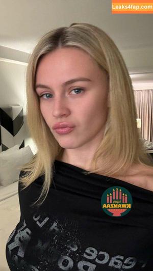 Vera Dijkmans photo #1230