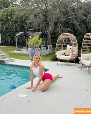 Vera Dijkmans photo #1354