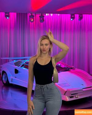 Vera Dijkmans photo #1370