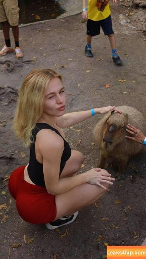 Vera Dijkmans photo #1456