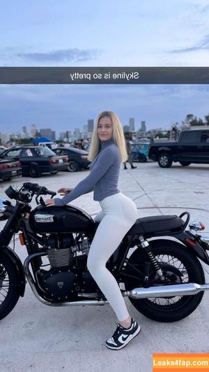 Vera Dijkmans photo #1516