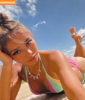 Ximena Saenz photo #0018