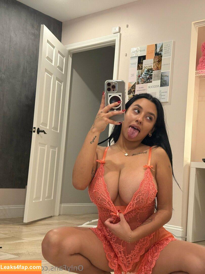 Sariixo_ / Sariixo leaked photo photo #0001