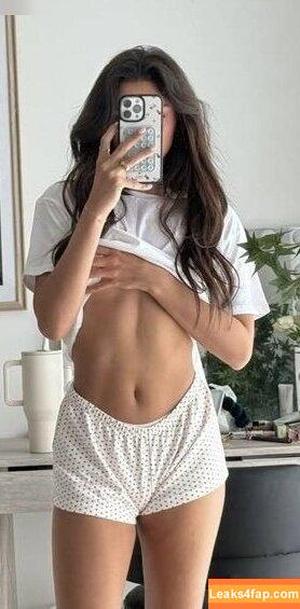 Savannah Demers photo #0010