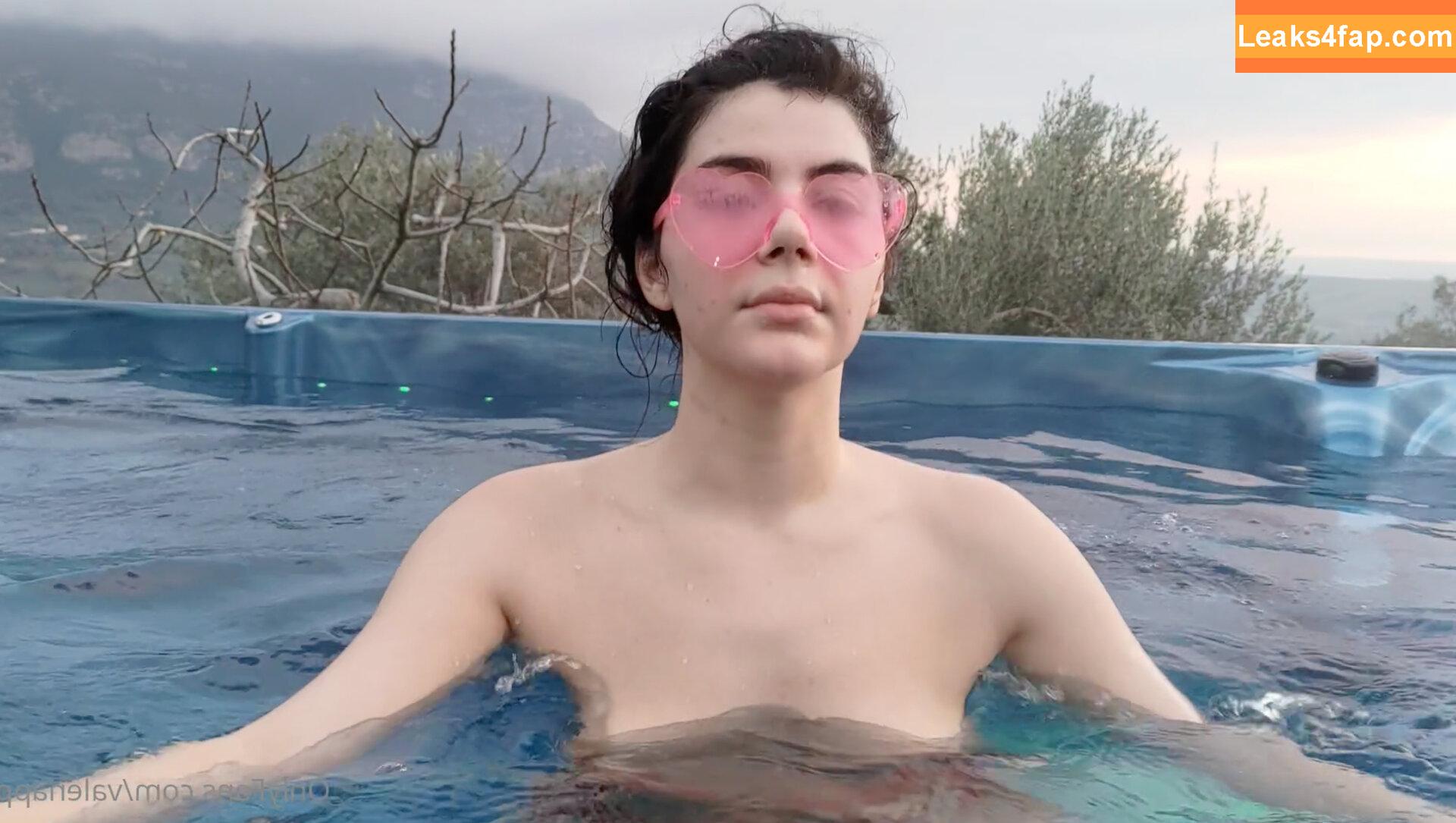 Valentina Nappi / instavalentinanappi / valenappi слитое фото фото #0100