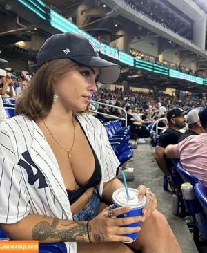 333Samantha photo #0025