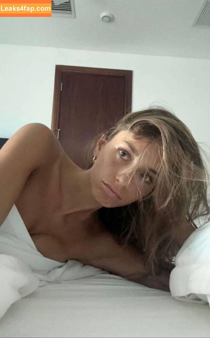Sadie McKenna /  leaked photo photo #0003