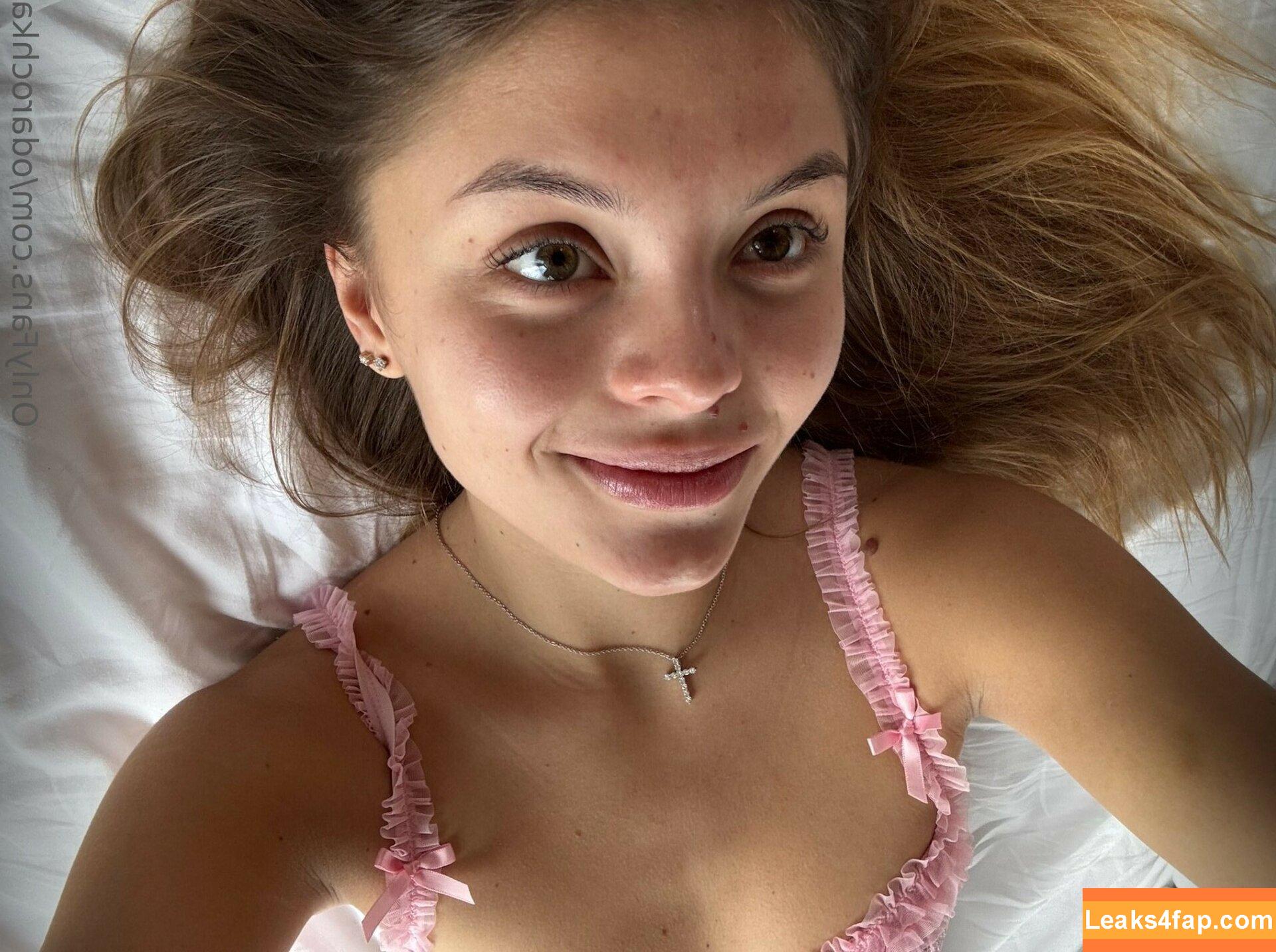 Dasha Komarova / Darya Komarova / Odarka Komarova / odarka_komarova / odarochka leaked photo photo #0002