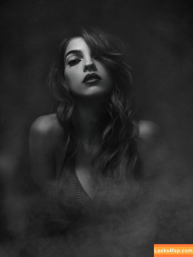 Colleen cole / colleencolemodel / colleencoleofficial leaked photo photo #0010