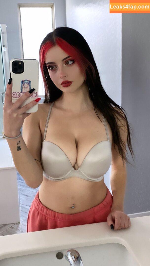 Julia Burch / julia.burch / juliaaburch leaked photo photo #0010