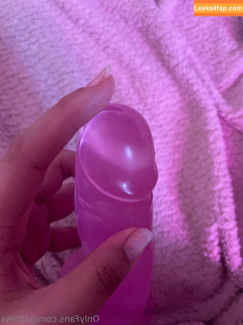 Julzzess / julz.zess leaked photo photo #0022