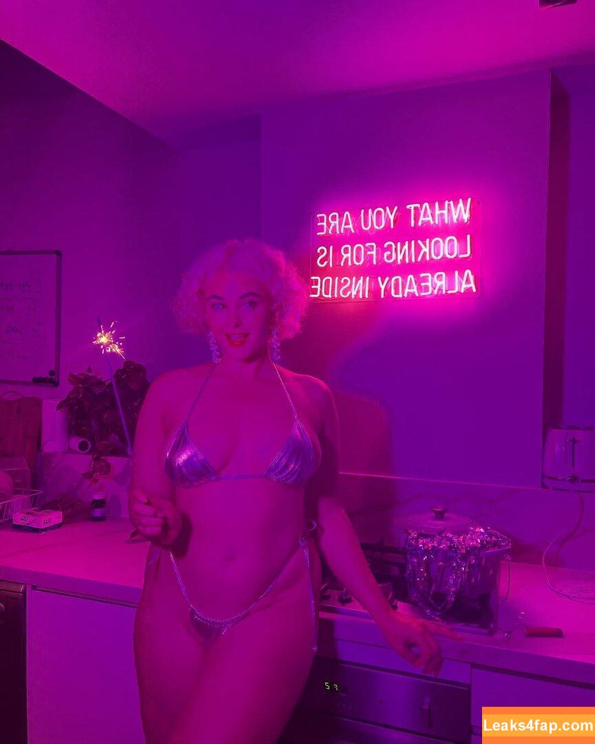 Stefania Ferrario / stefania_model / stefaniaferrario слитое фото фото #0004