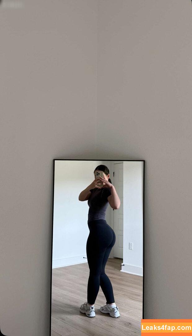 Desirae Elizabeth /  leaked photo photo #0001