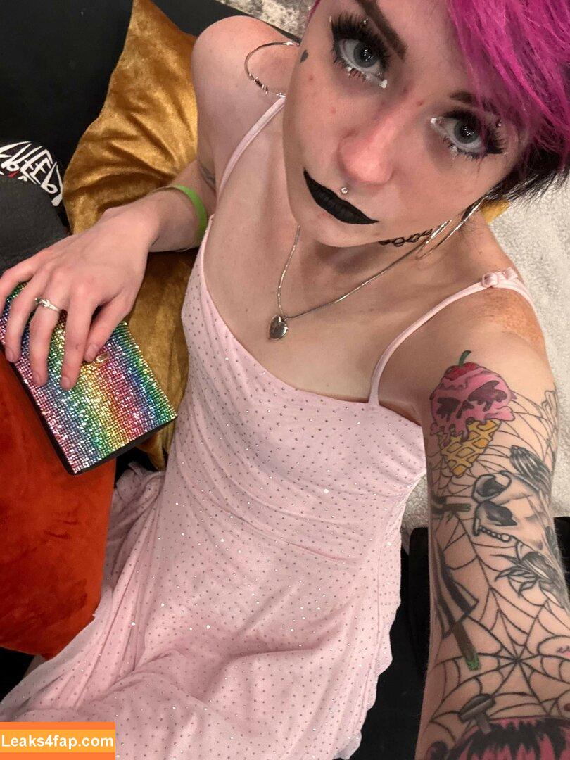 noteasybeinwheezy / noteasybeinsmol / wheezy leaked photo photo #0001