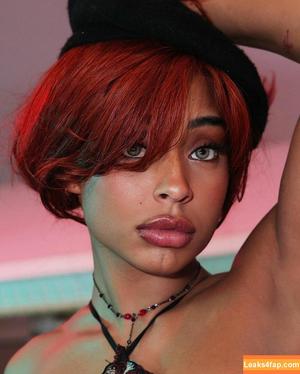 Qimmah Russo photo #0061