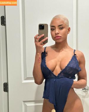 Qimmah Russo photo #0066