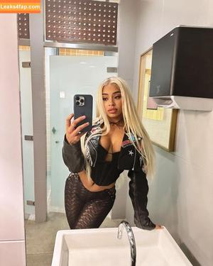 Qimmah Russo photo #0215