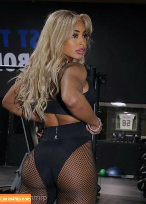 Qimmah Russo photo #0302