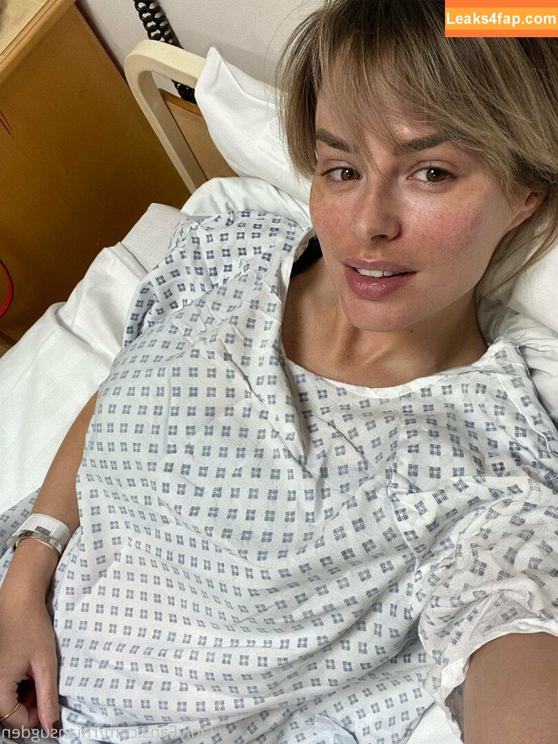 Rhian Sugden / Rhianmarie / rhiansugden / rhiansuggers слитое фото фото #0414